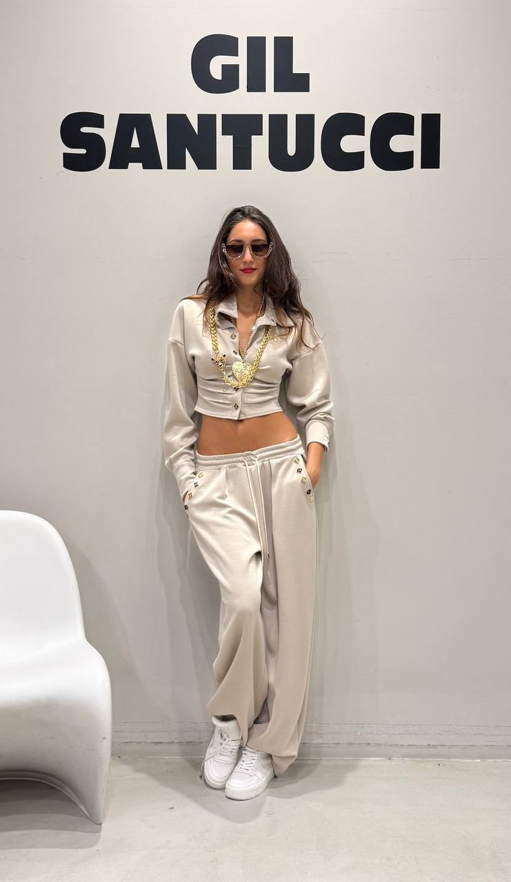 Фото Gil Santucci