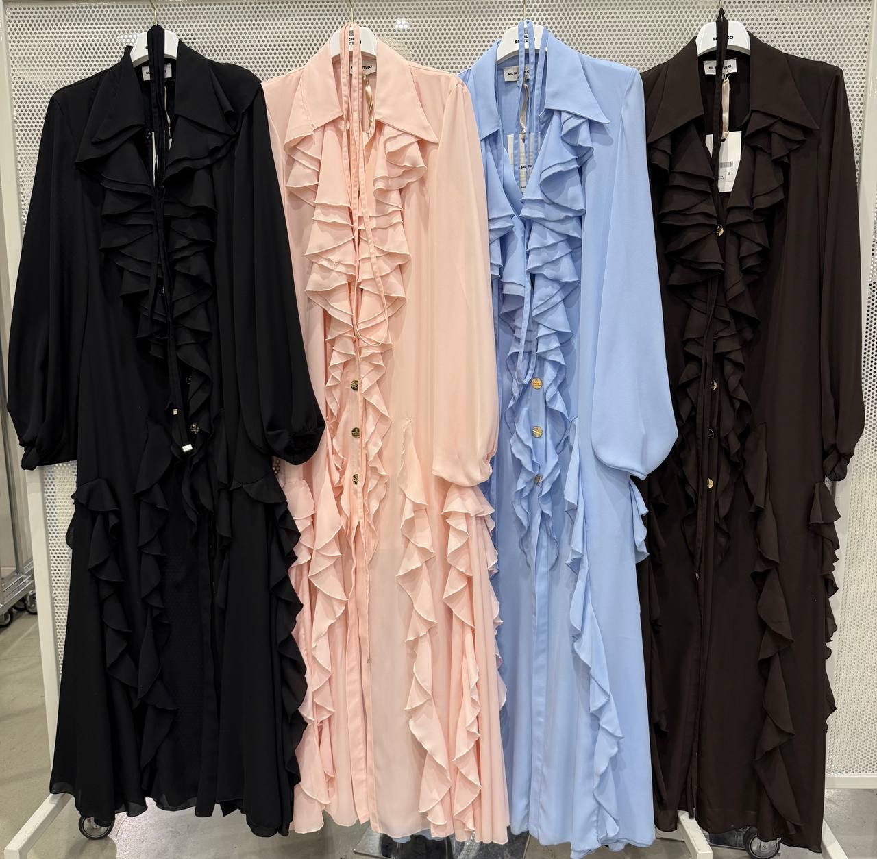 Итальянская одежда, бренд Gil Santucci, арт. 74137214