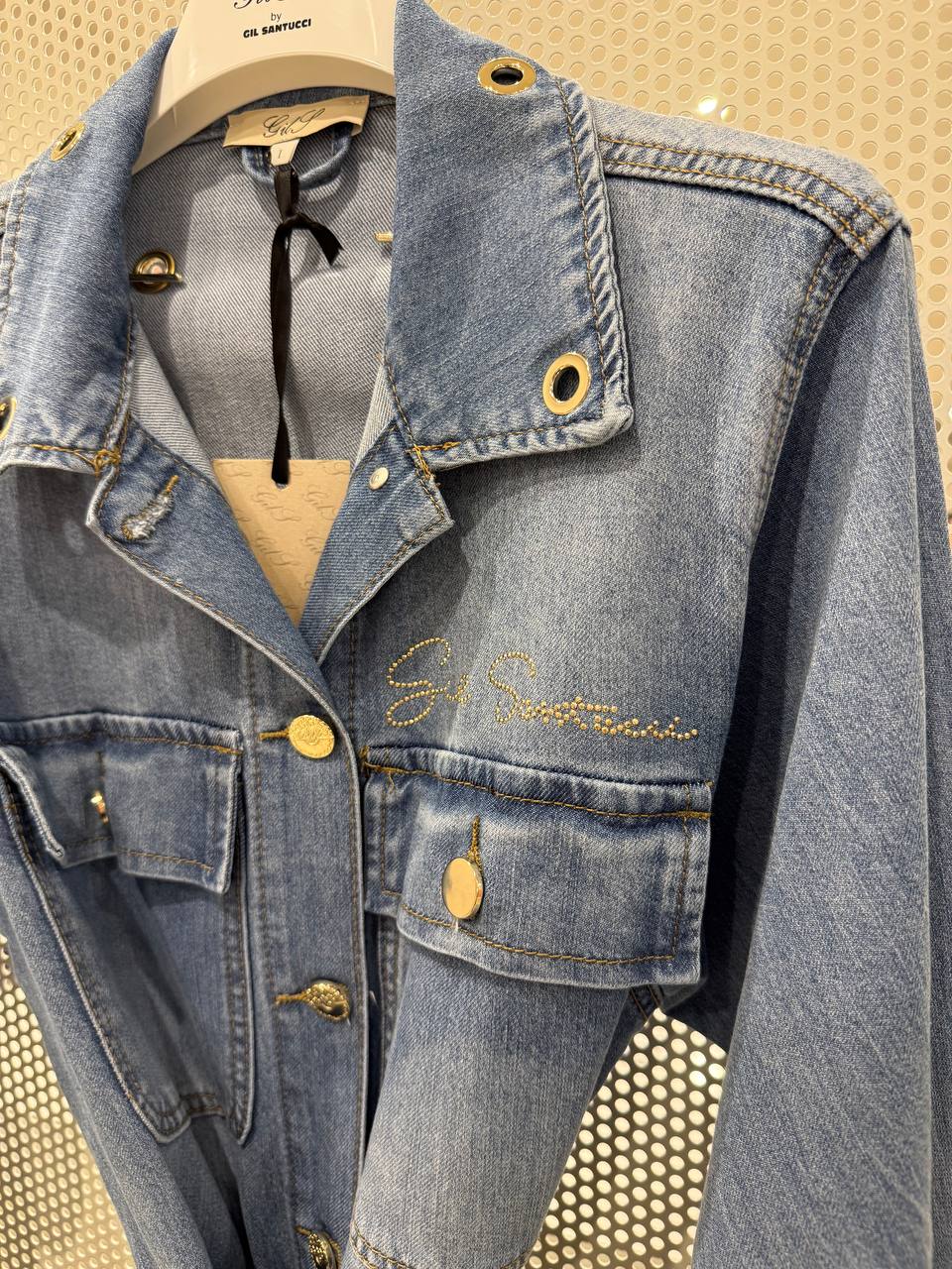 Фото Gil Santucci