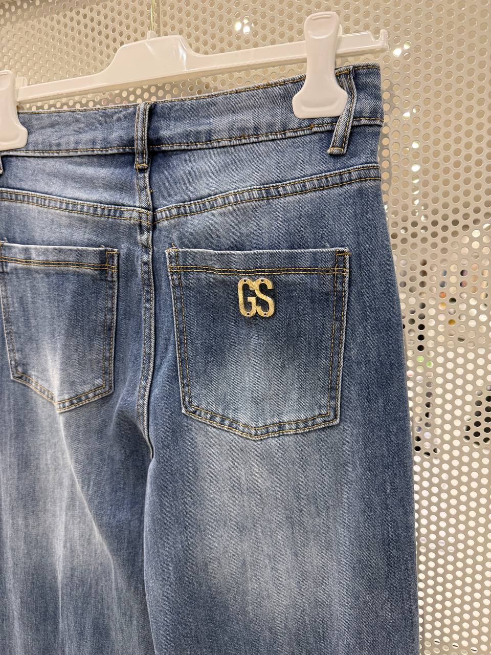 Фото Gil Santucci