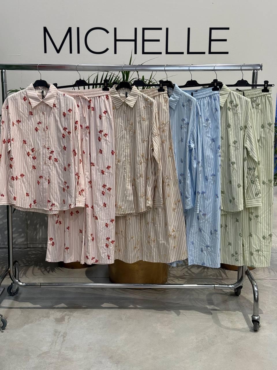 Фото Amelie Follies (Michelle)