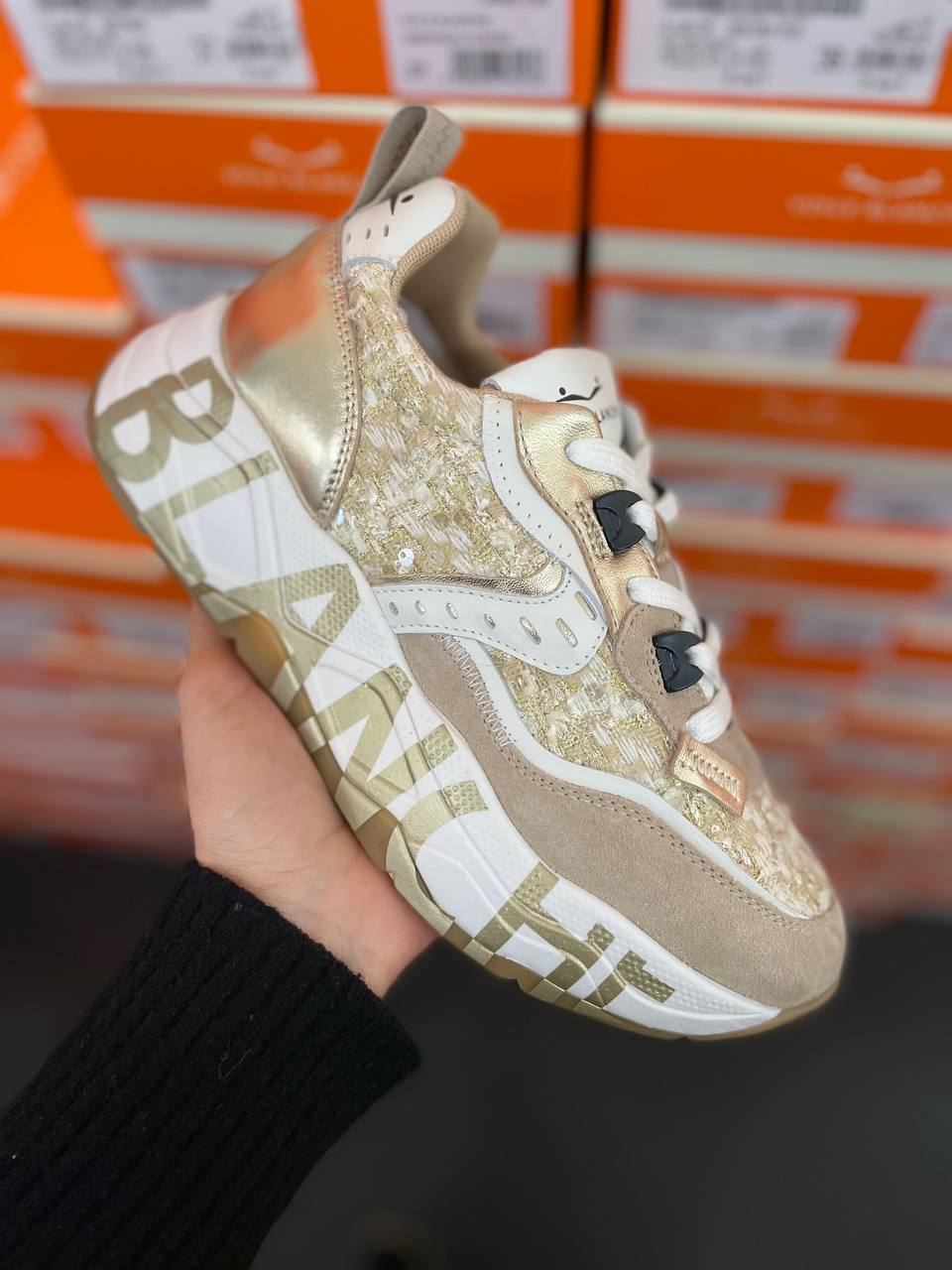 Фото Roberto Serpentini