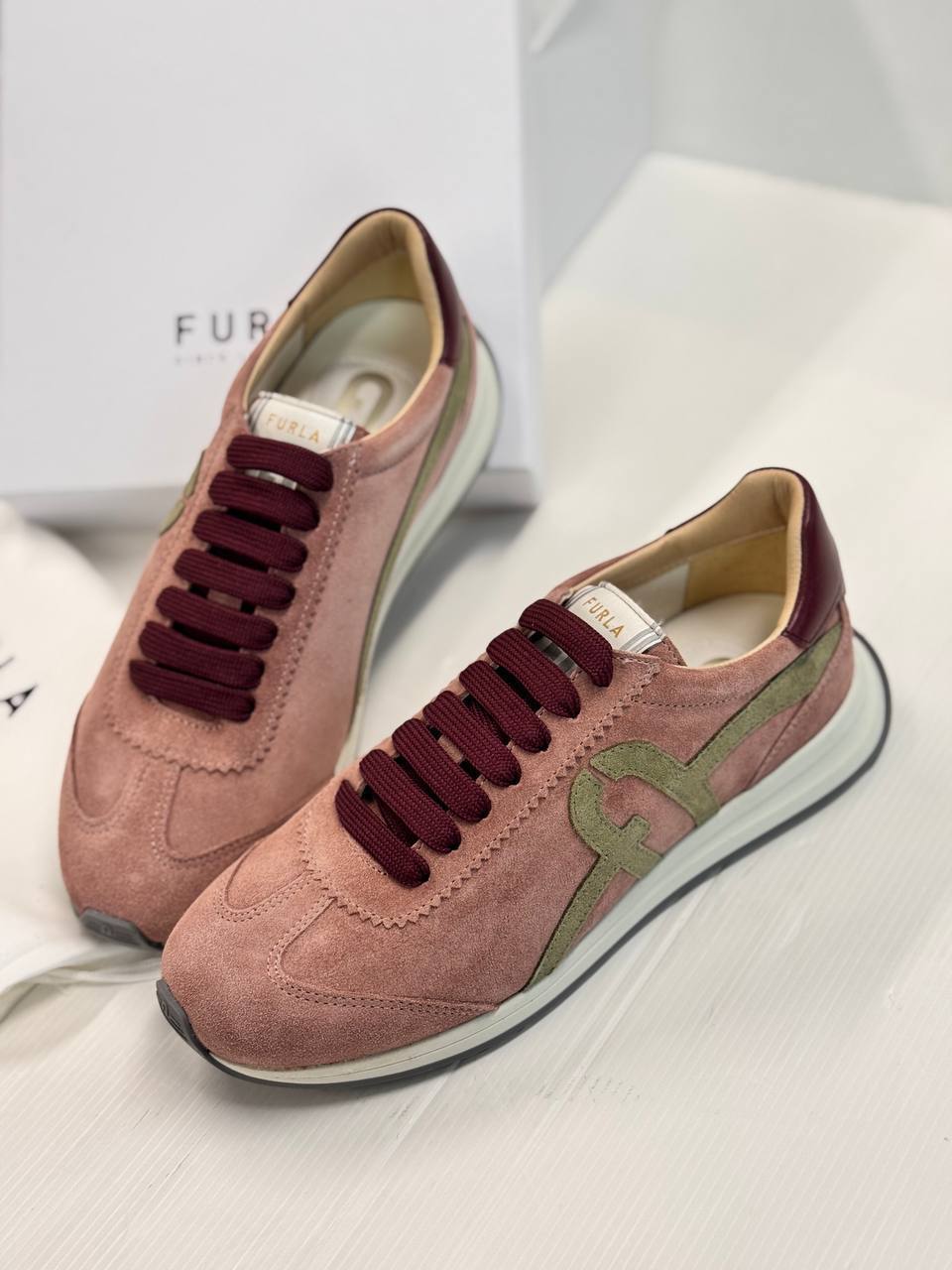 Фото Roberto Serpentini