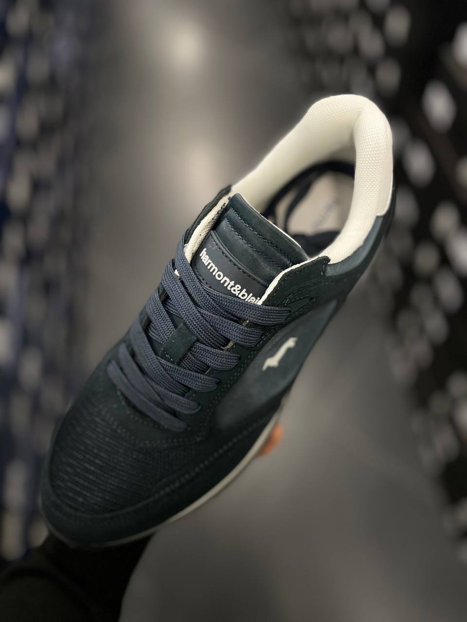 Итальянская одежда, бренд Roberto Serpentini, арт. 74154810