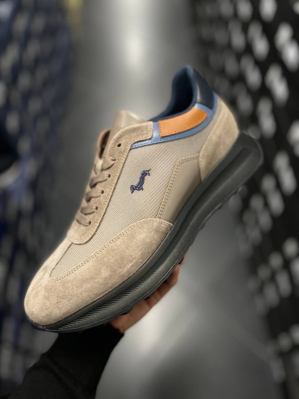 Итальянская одежда, бренд Roberto Serpentini, арт. 74154880