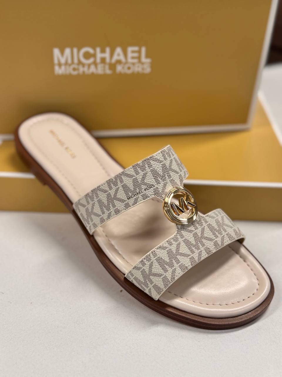 Фото Roberto Serpentini