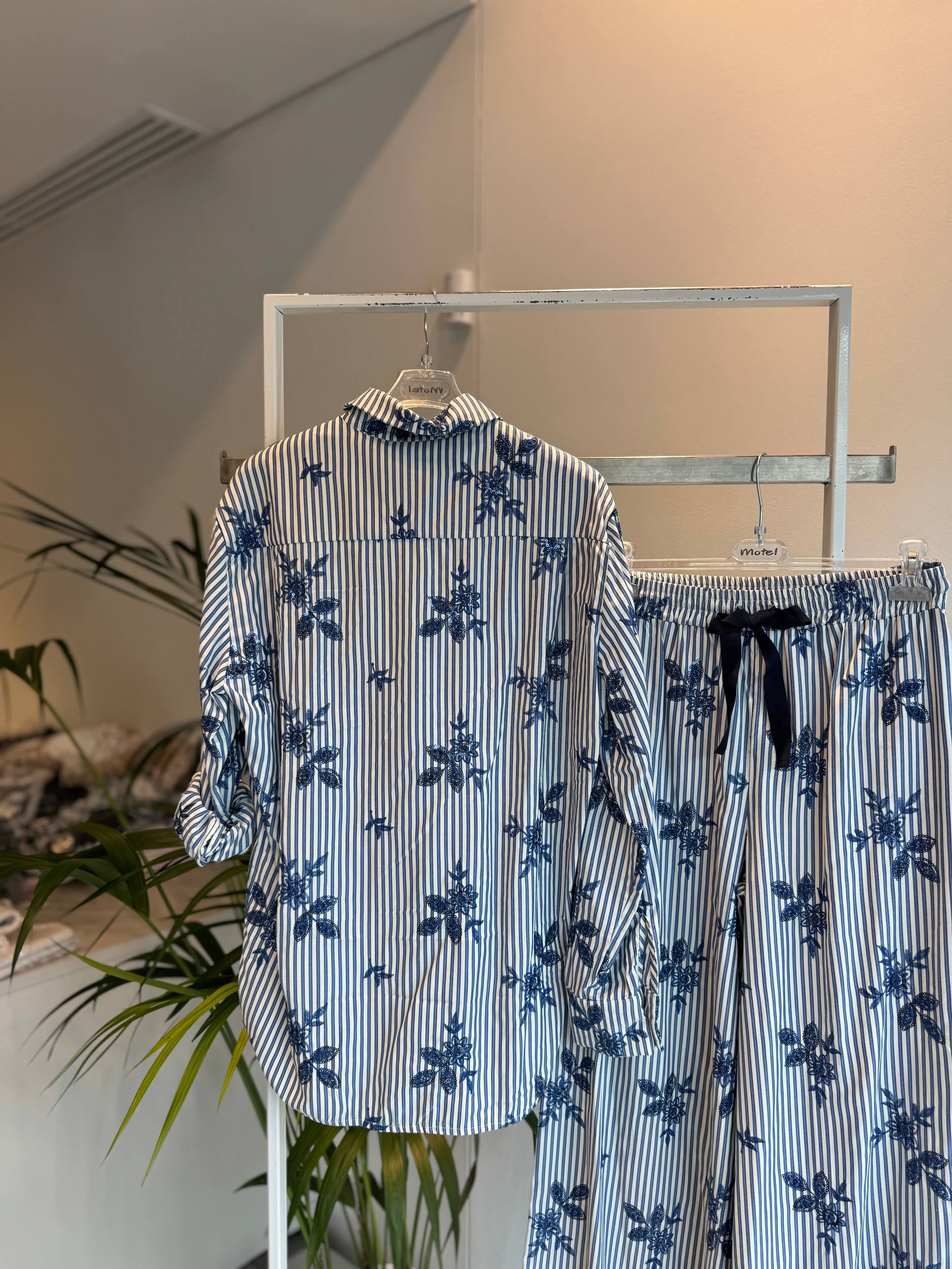 Итальянская одежда, бренд Motel, арт. 74144530