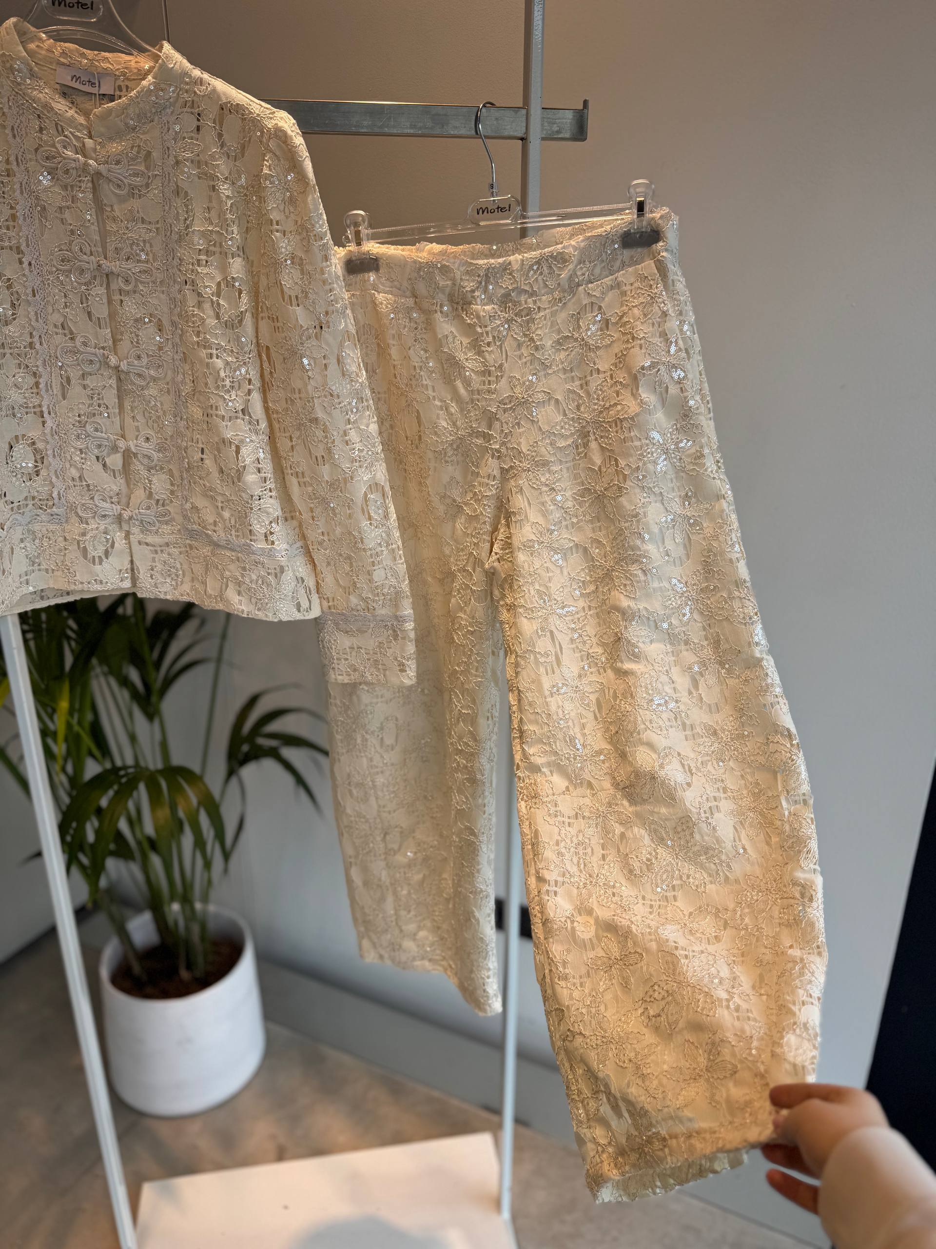 Итальянская одежда, бренд Motel, арт. 74145056