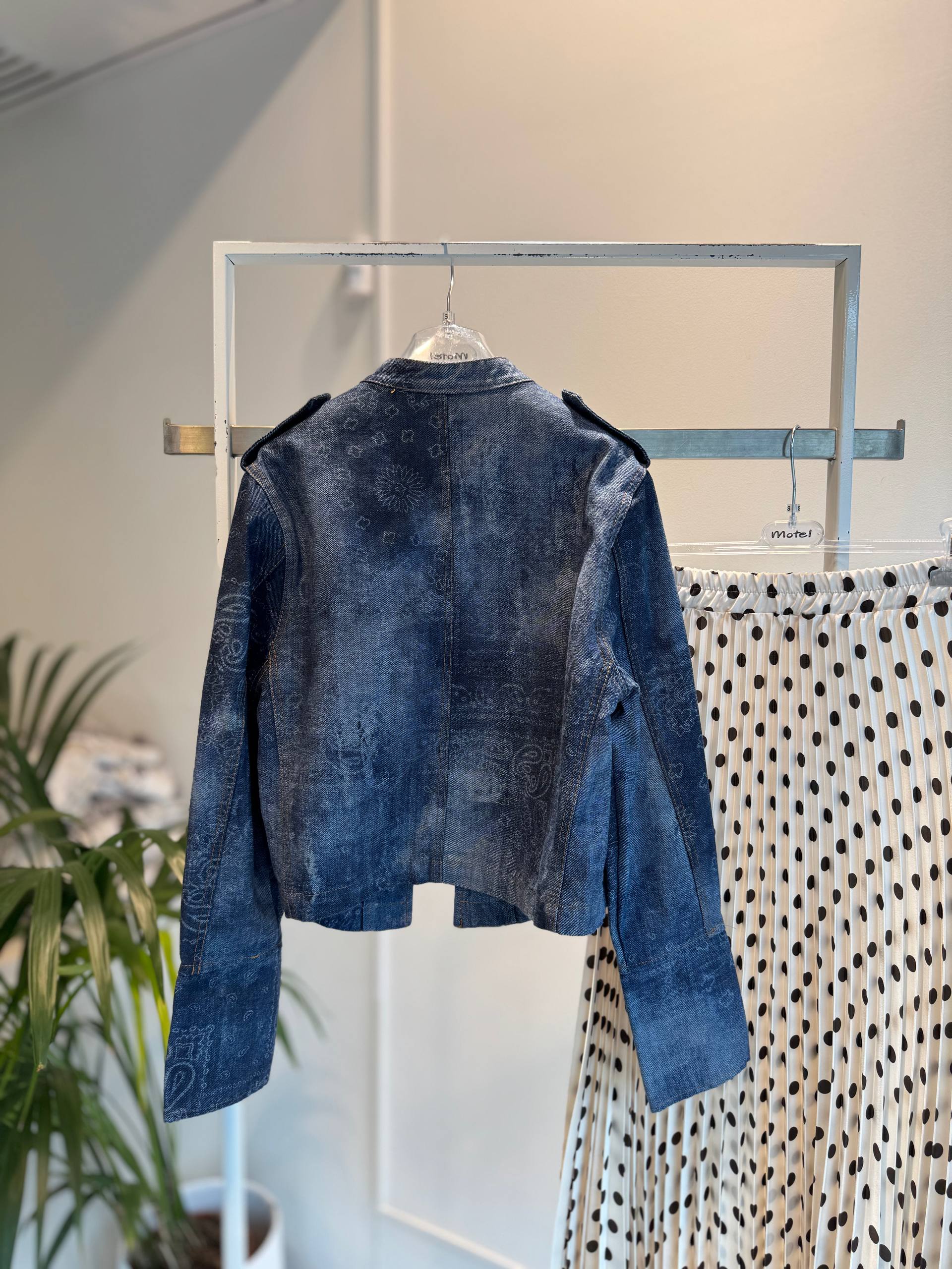 Итальянская одежда, бренд Motel, арт. 74198169