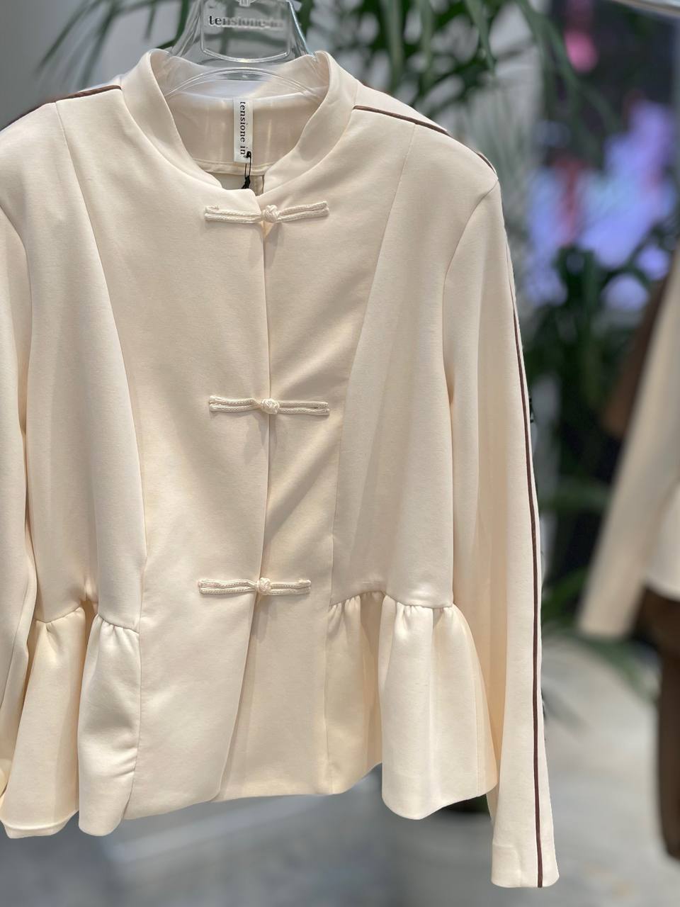 Фото Tensione in