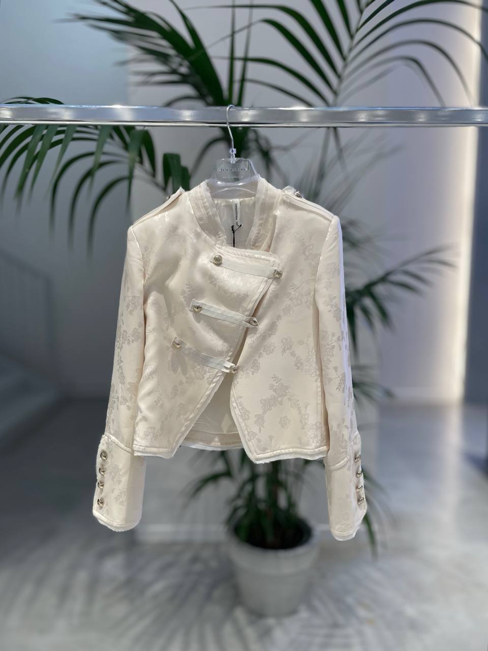 Фото Tensione in