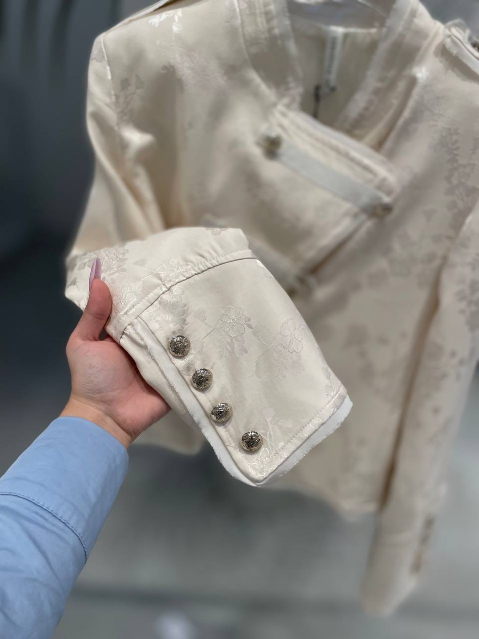 Фото Tensione in