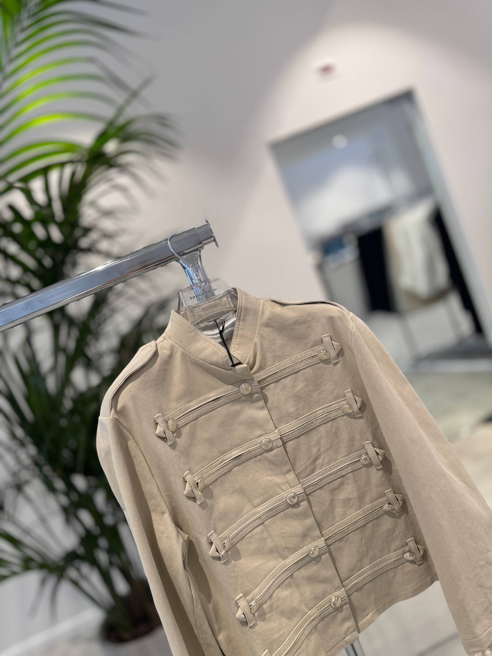 Фото Tensione in