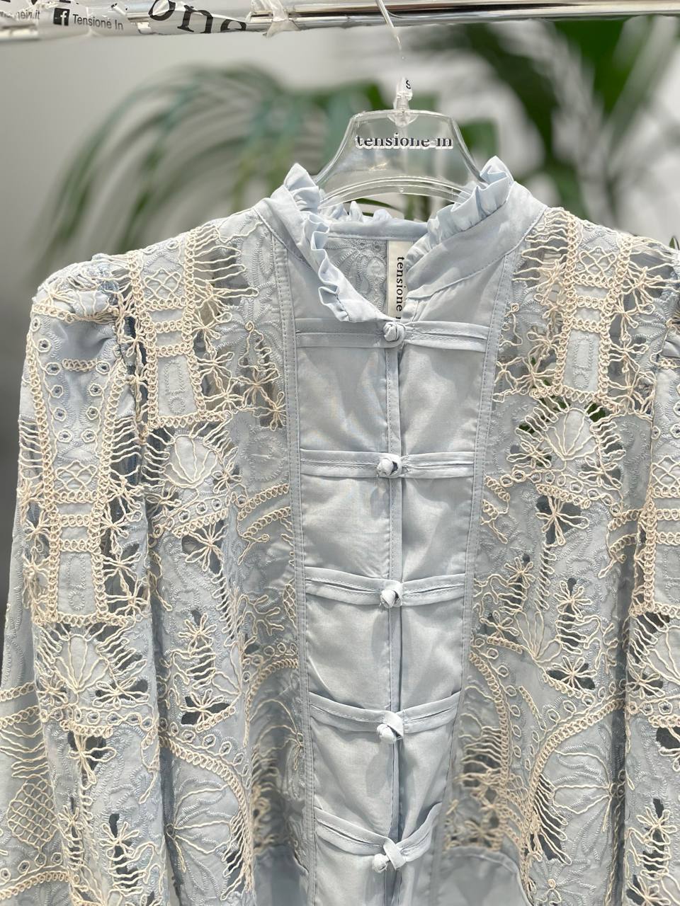 Фото Tensione in