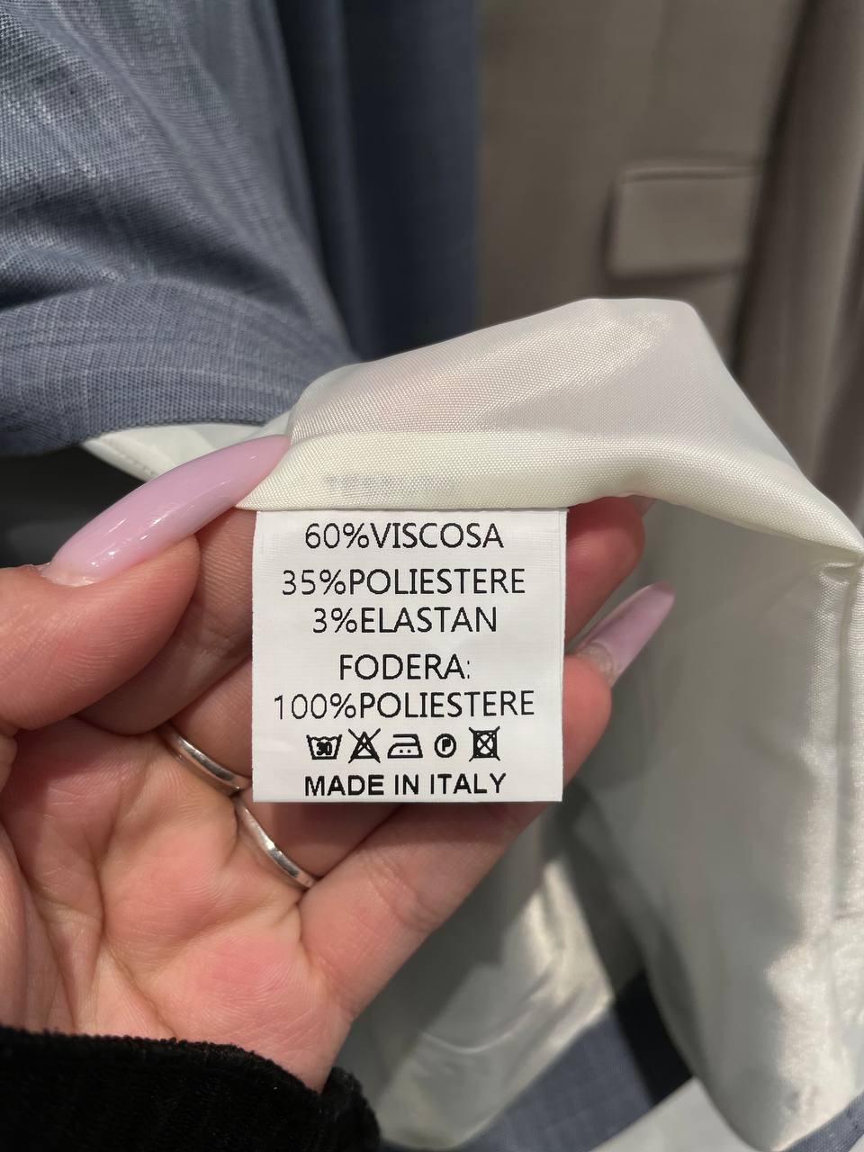 Фото Tensione in