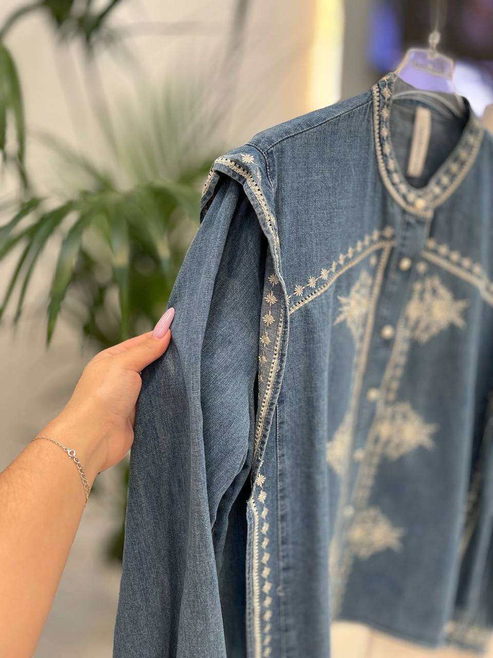 Фото Tensione in