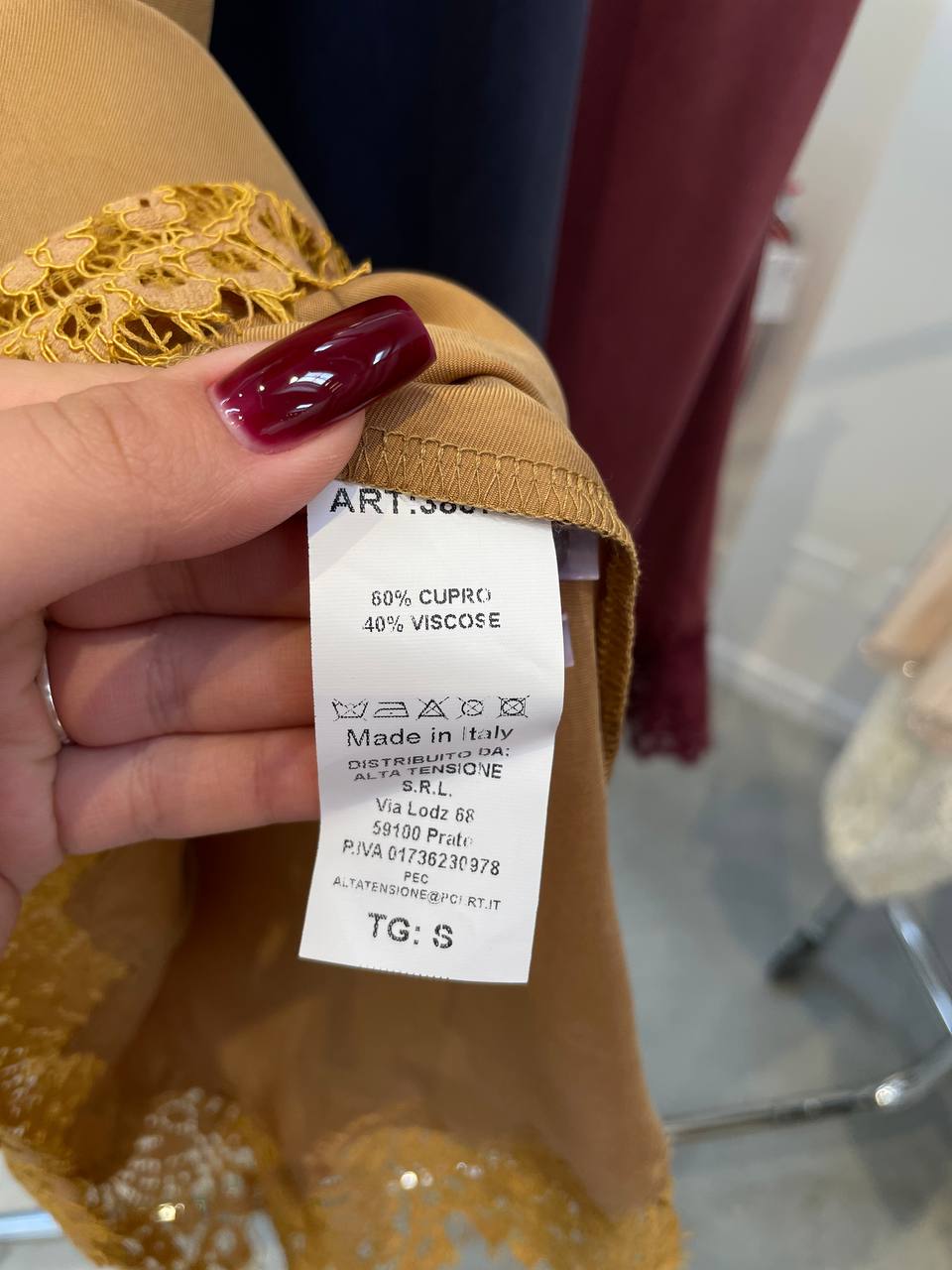 Фото Tensione in