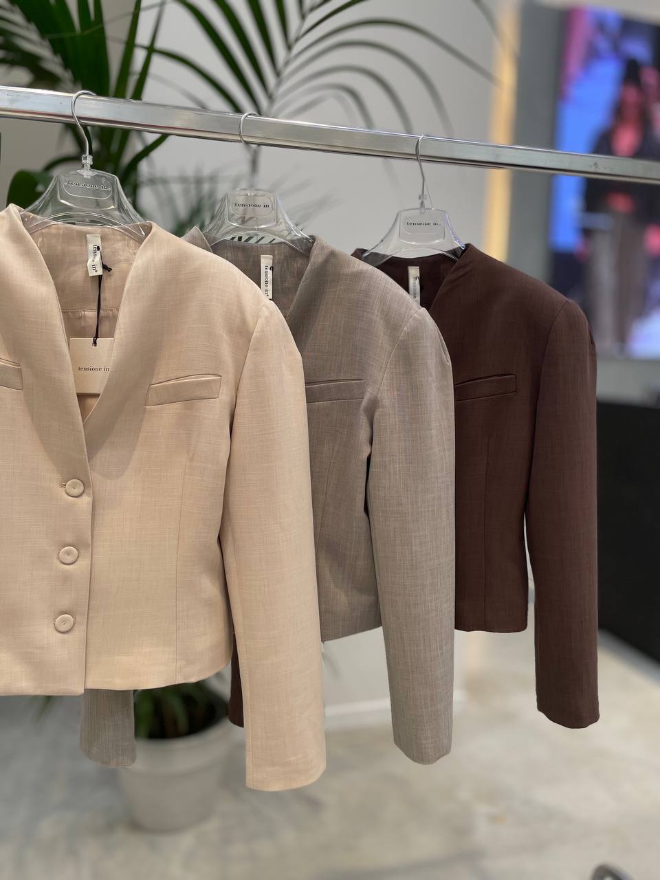 Фото Tensione in