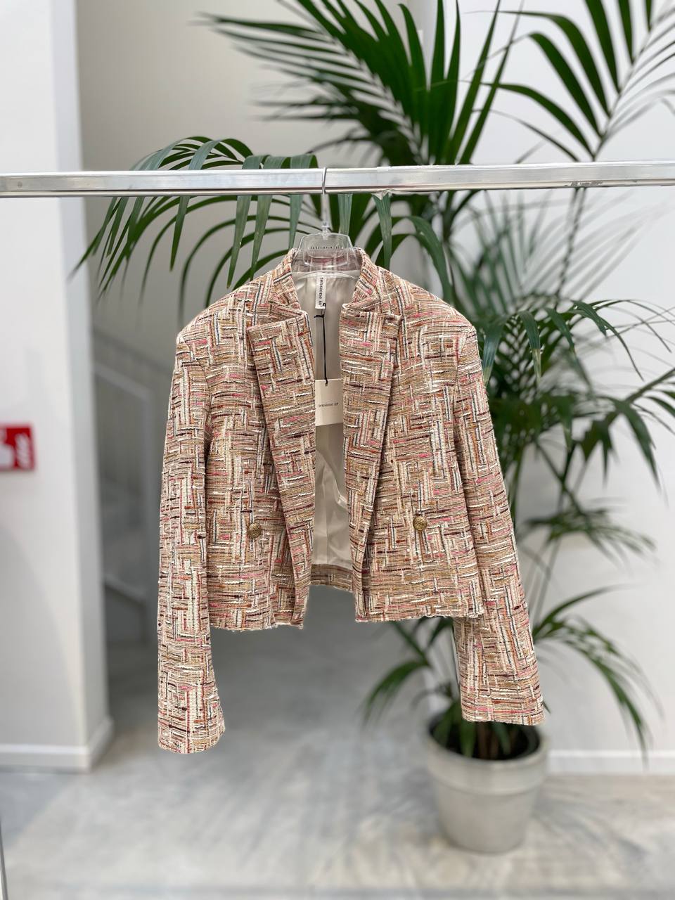 Фото Tensione in