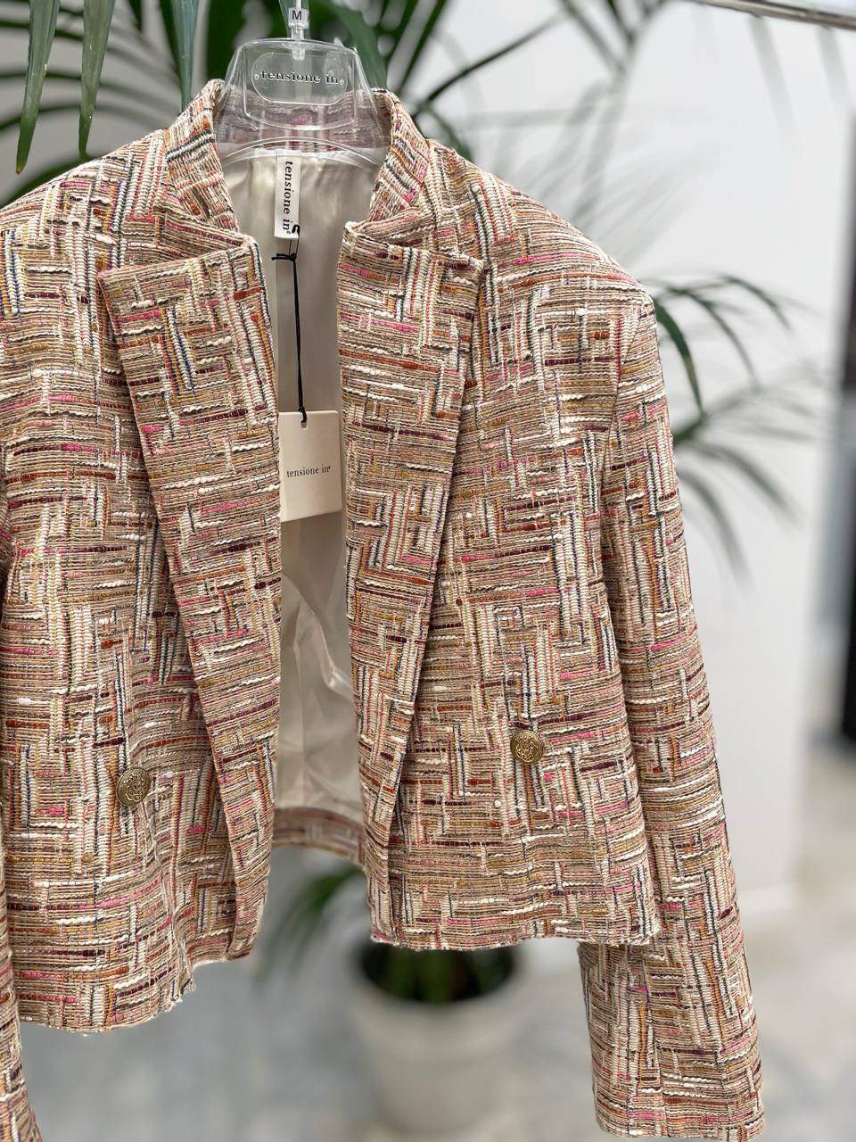 Фото Tensione in