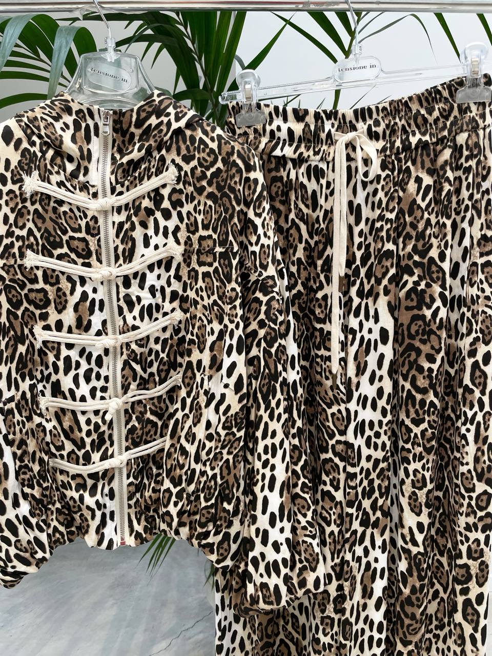 Фото Tensione in