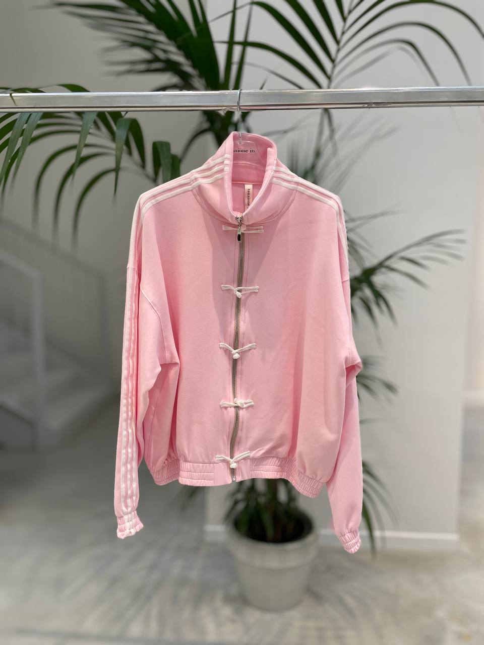 Фото Tensione in