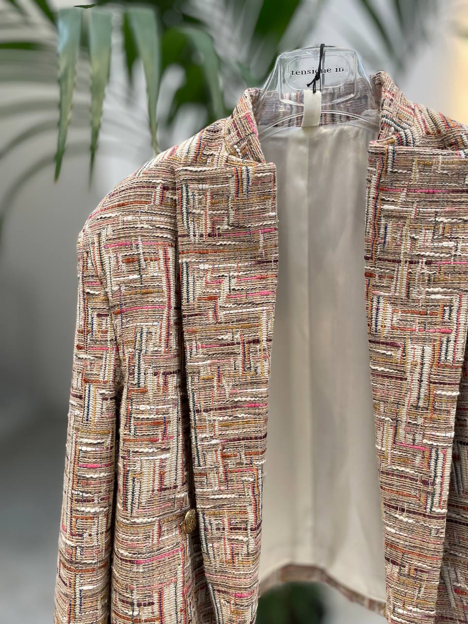 Фото Tensione in