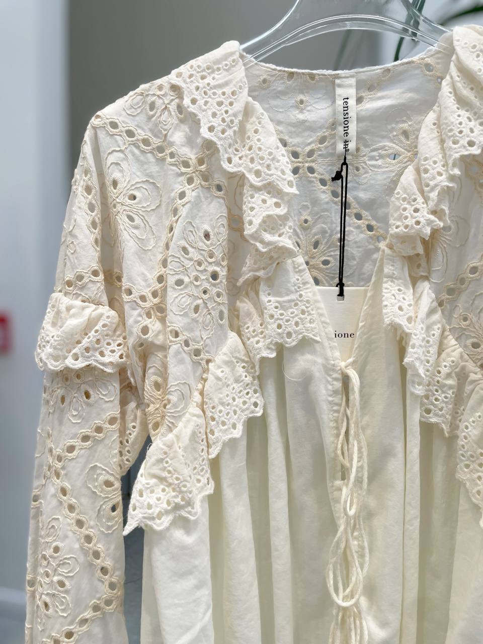 Фото Tensione in