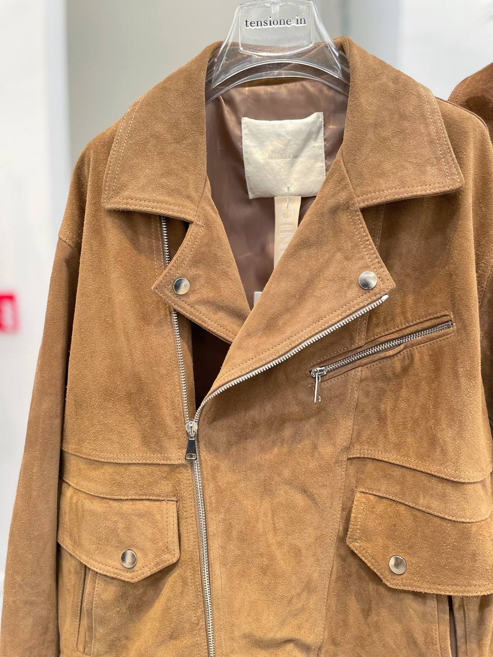 Фото Tensione in