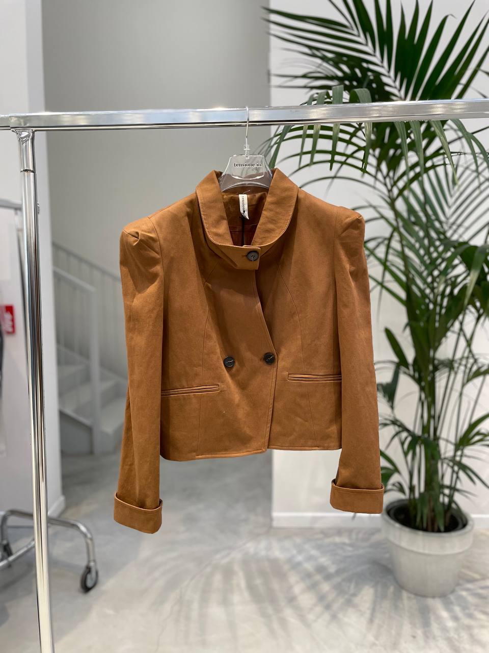 Фото Tensione in