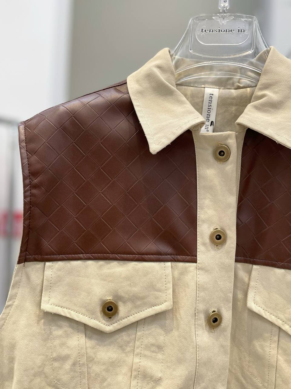 Фото Tensione in