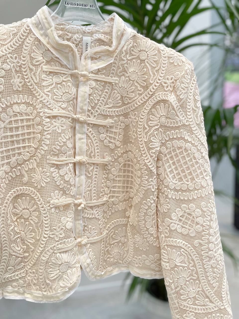 Фото Tensione in