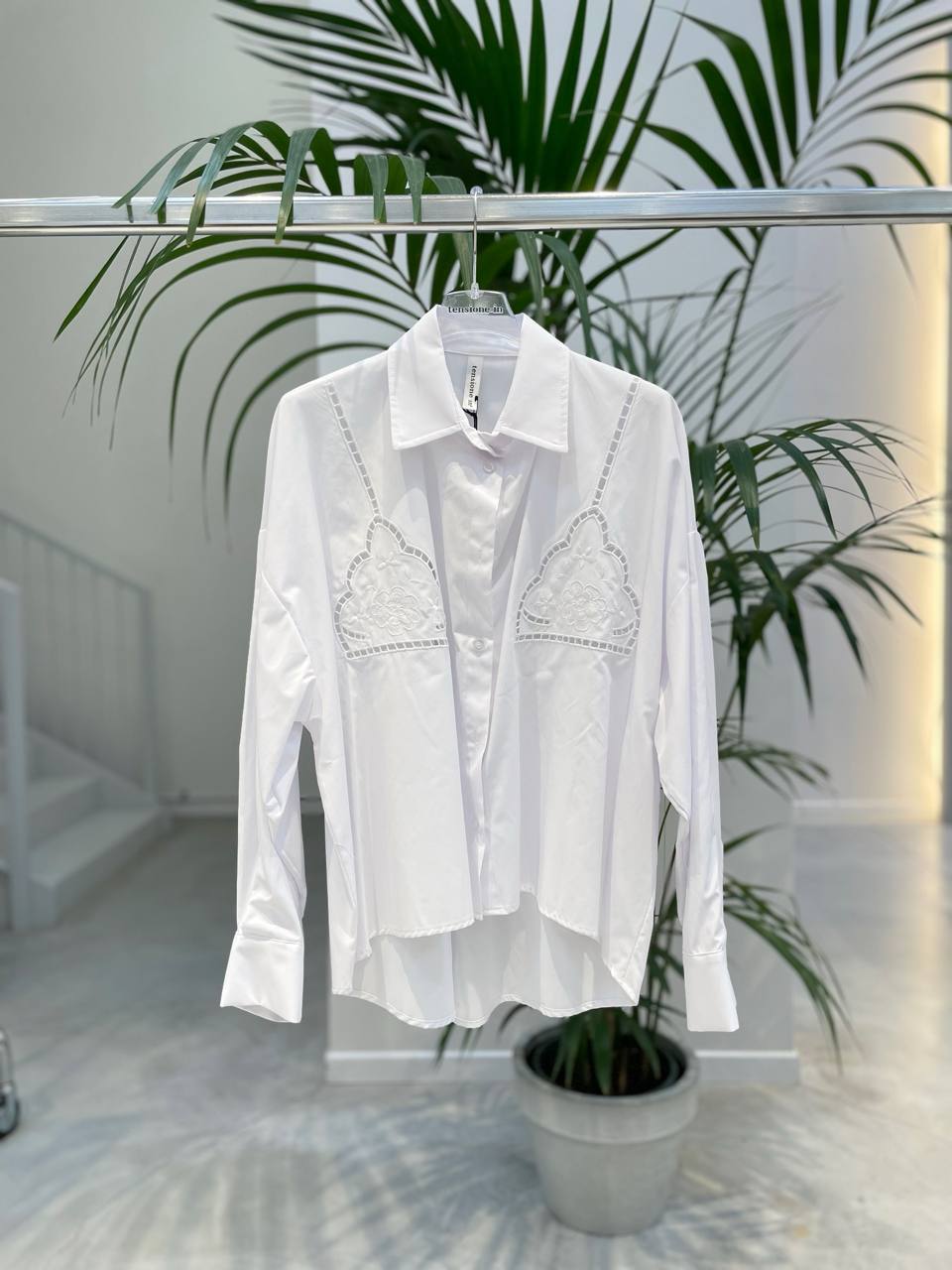 Фото Tensione in