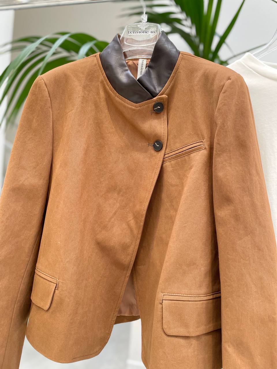 Фото Tensione in