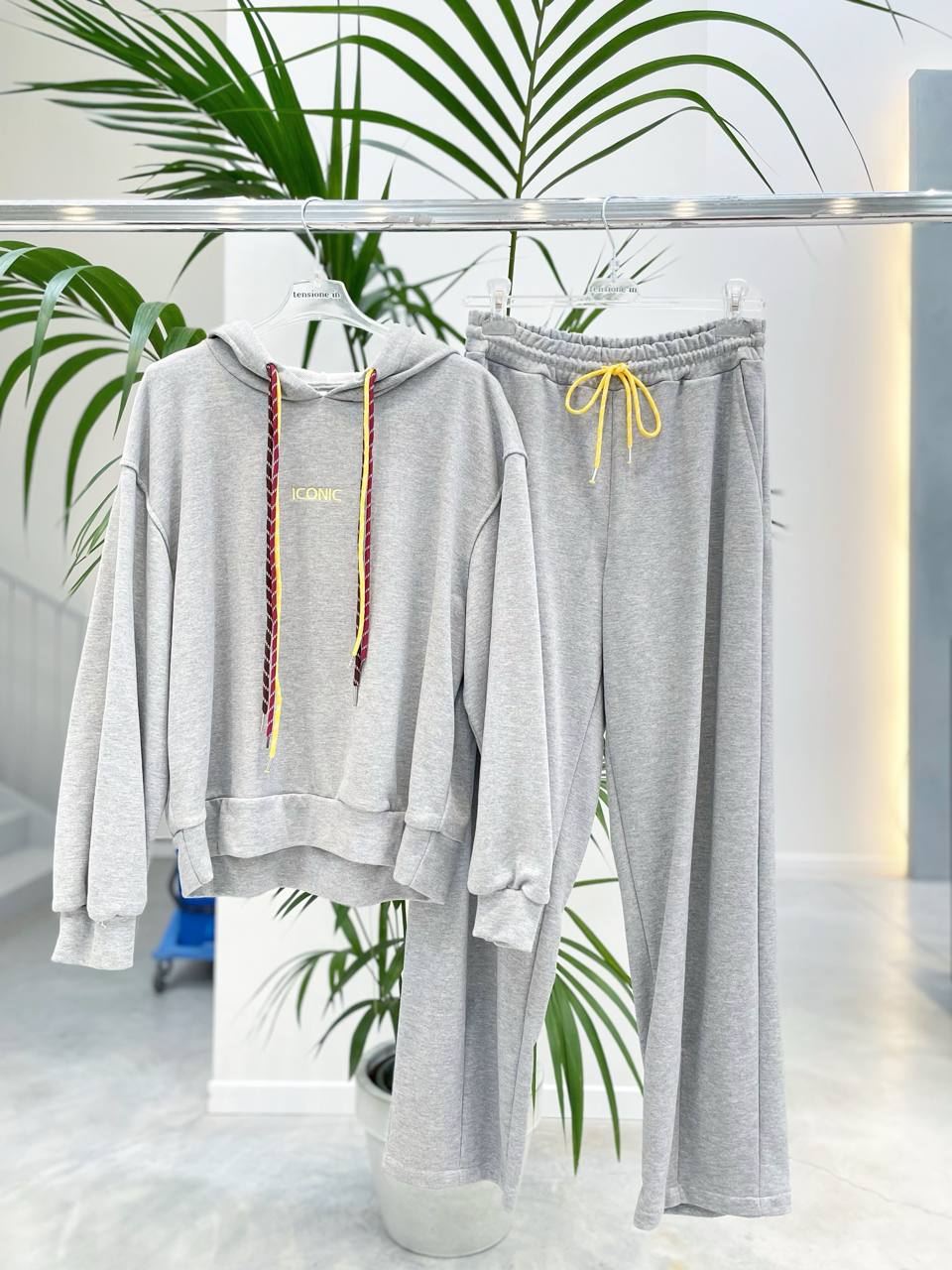 Фото Tensione in