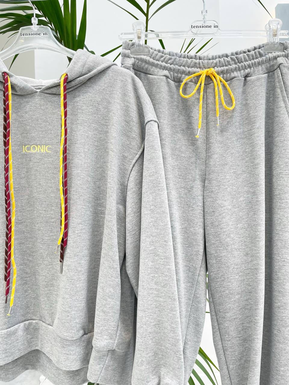 Фото Tensione in