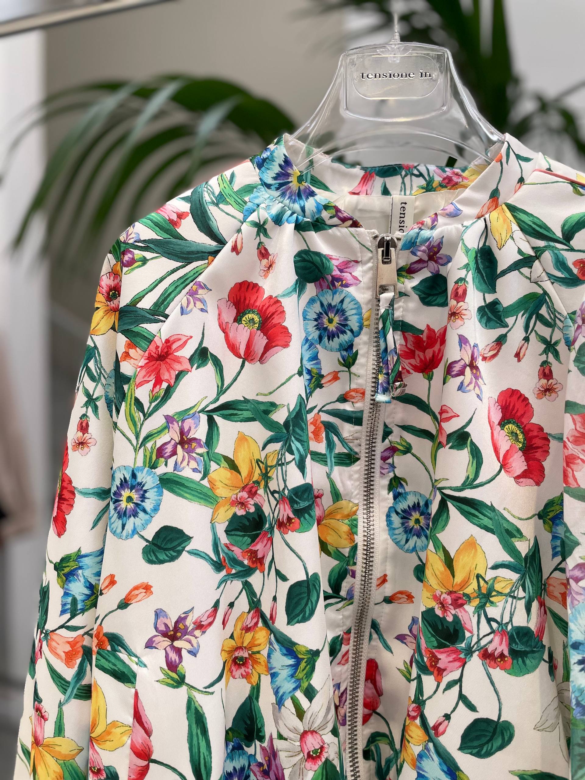 Фото Tensione in