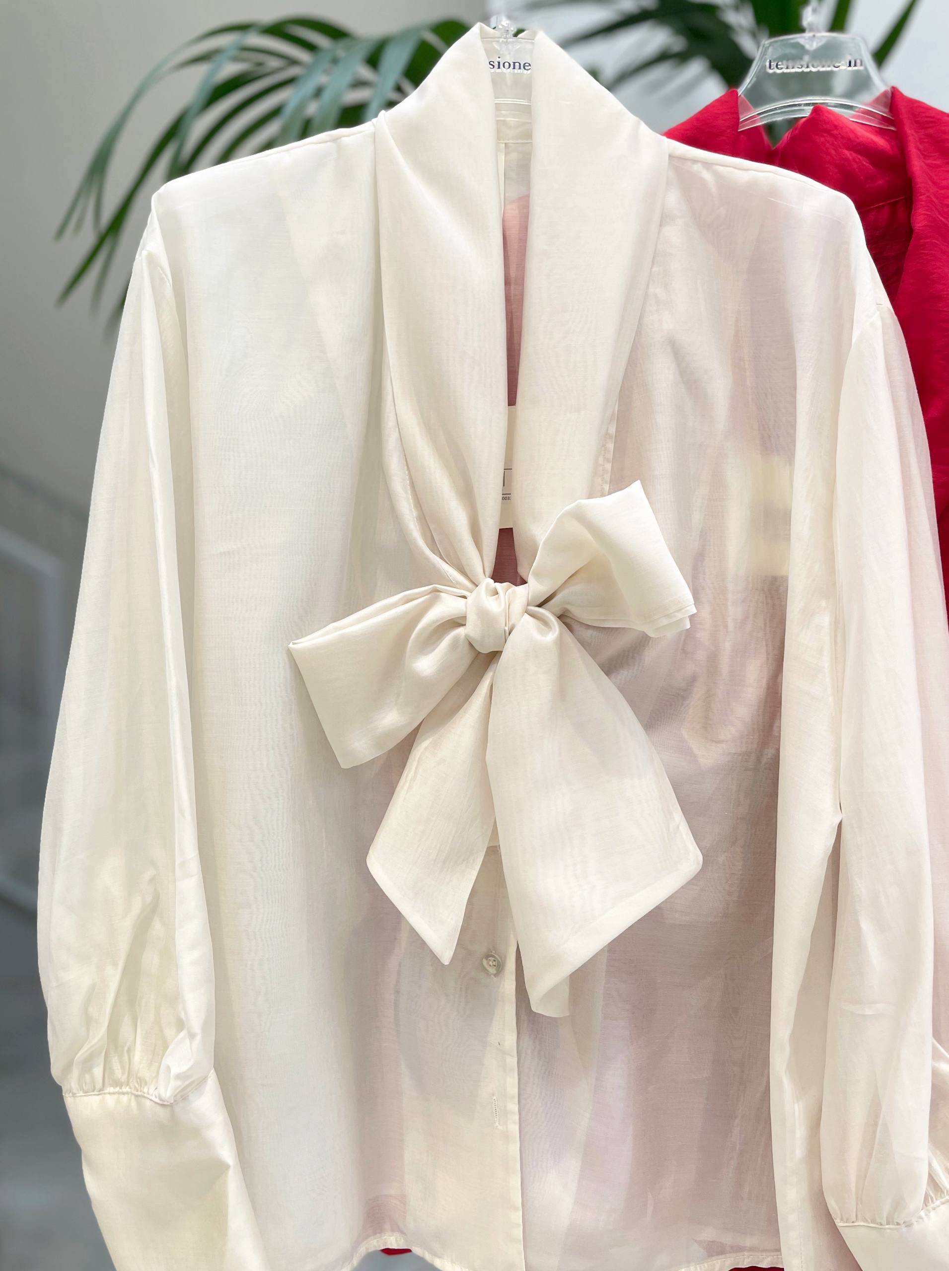 Фото Tensione in