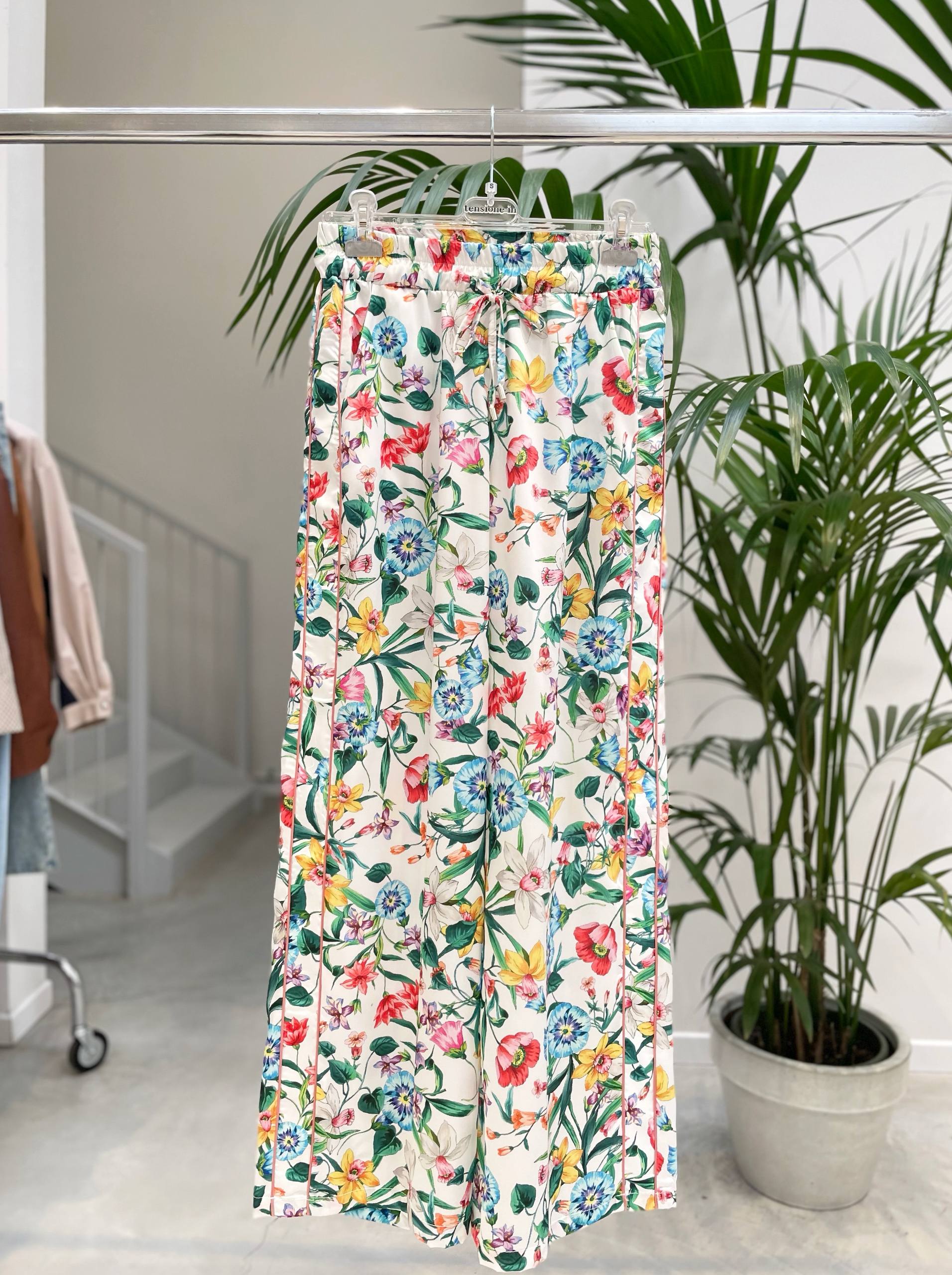 Фото Tensione in