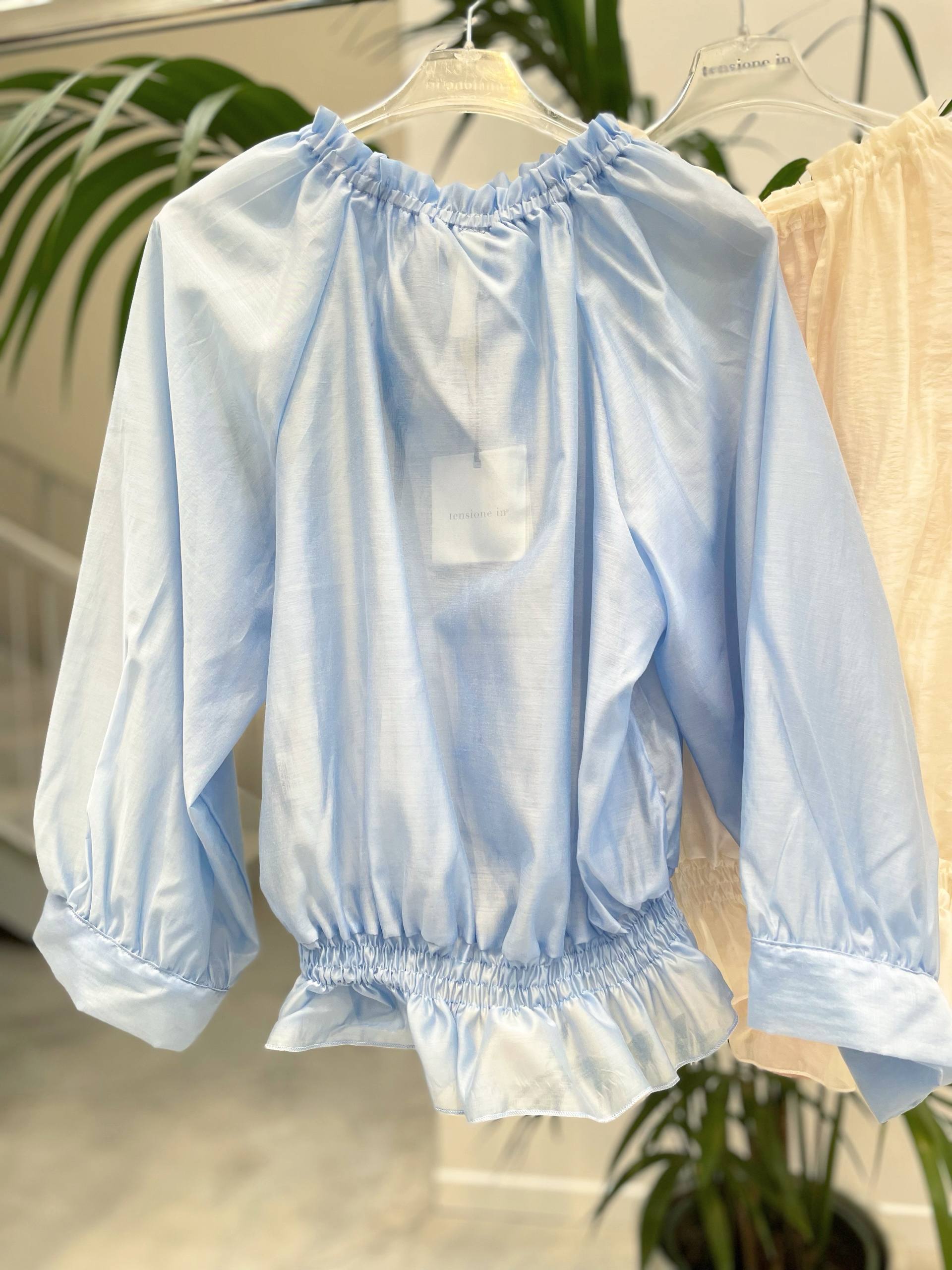 Фото Tensione in