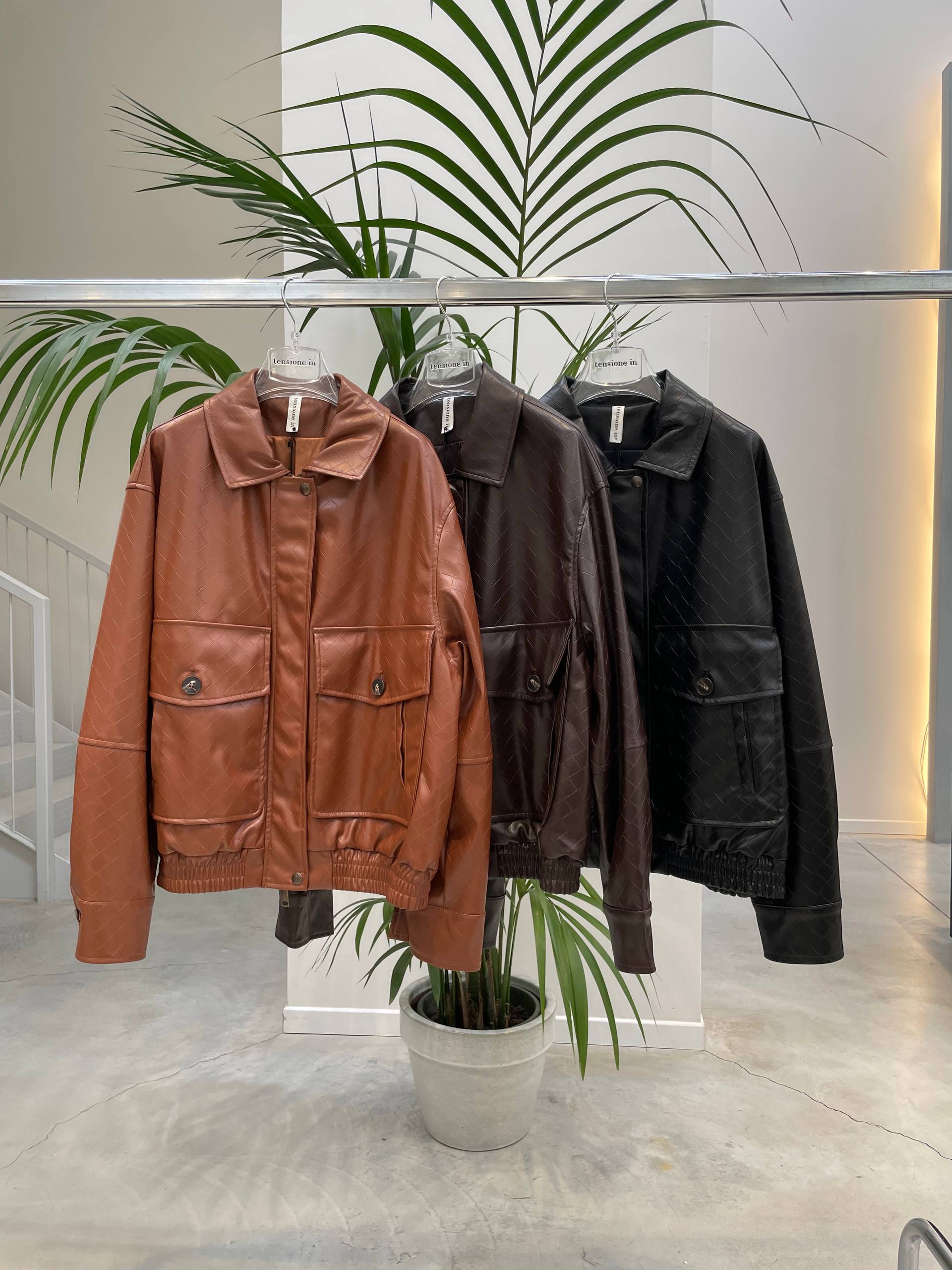 Фото Tensione in