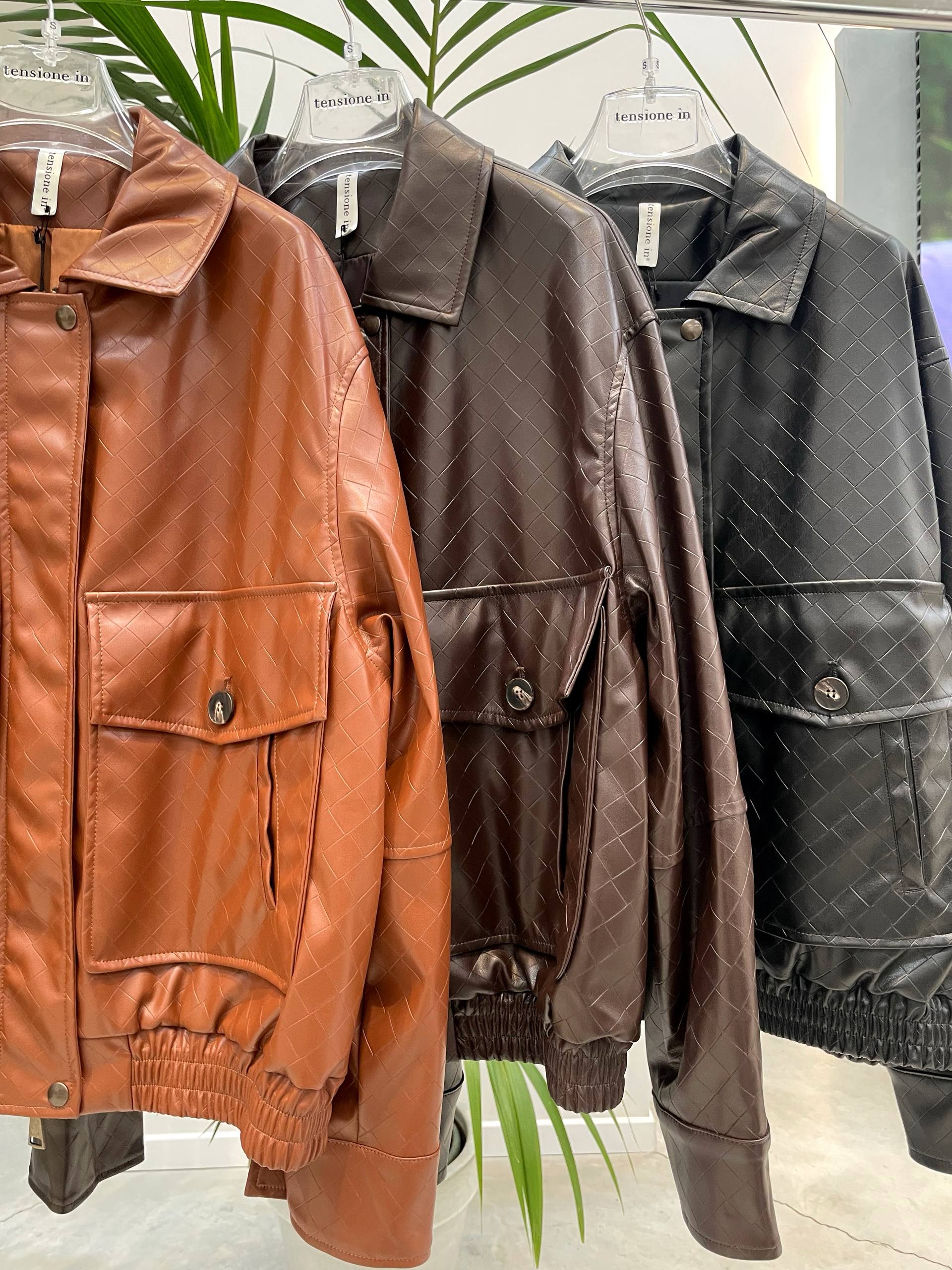 Фото Tensione in