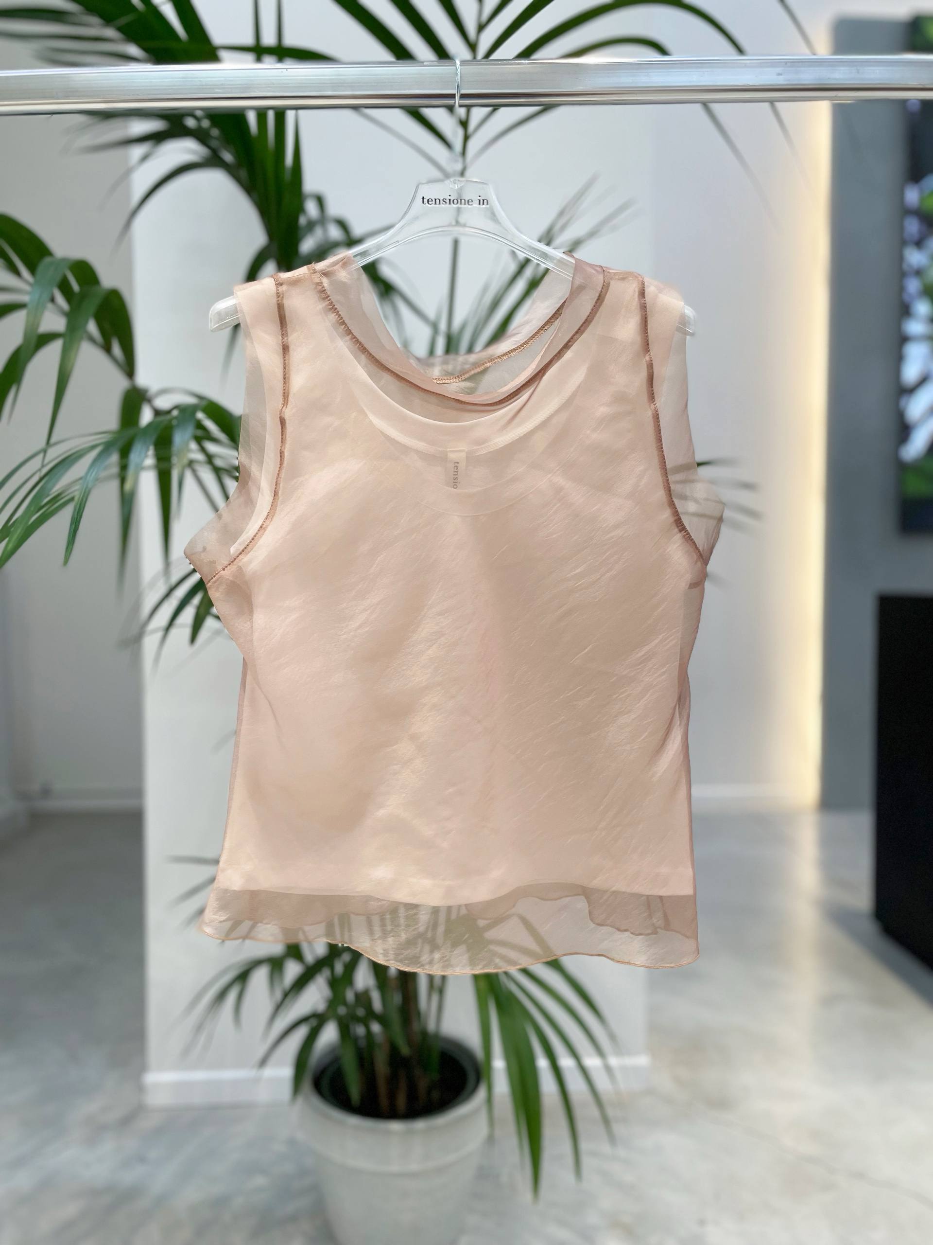 Фото Tensione in