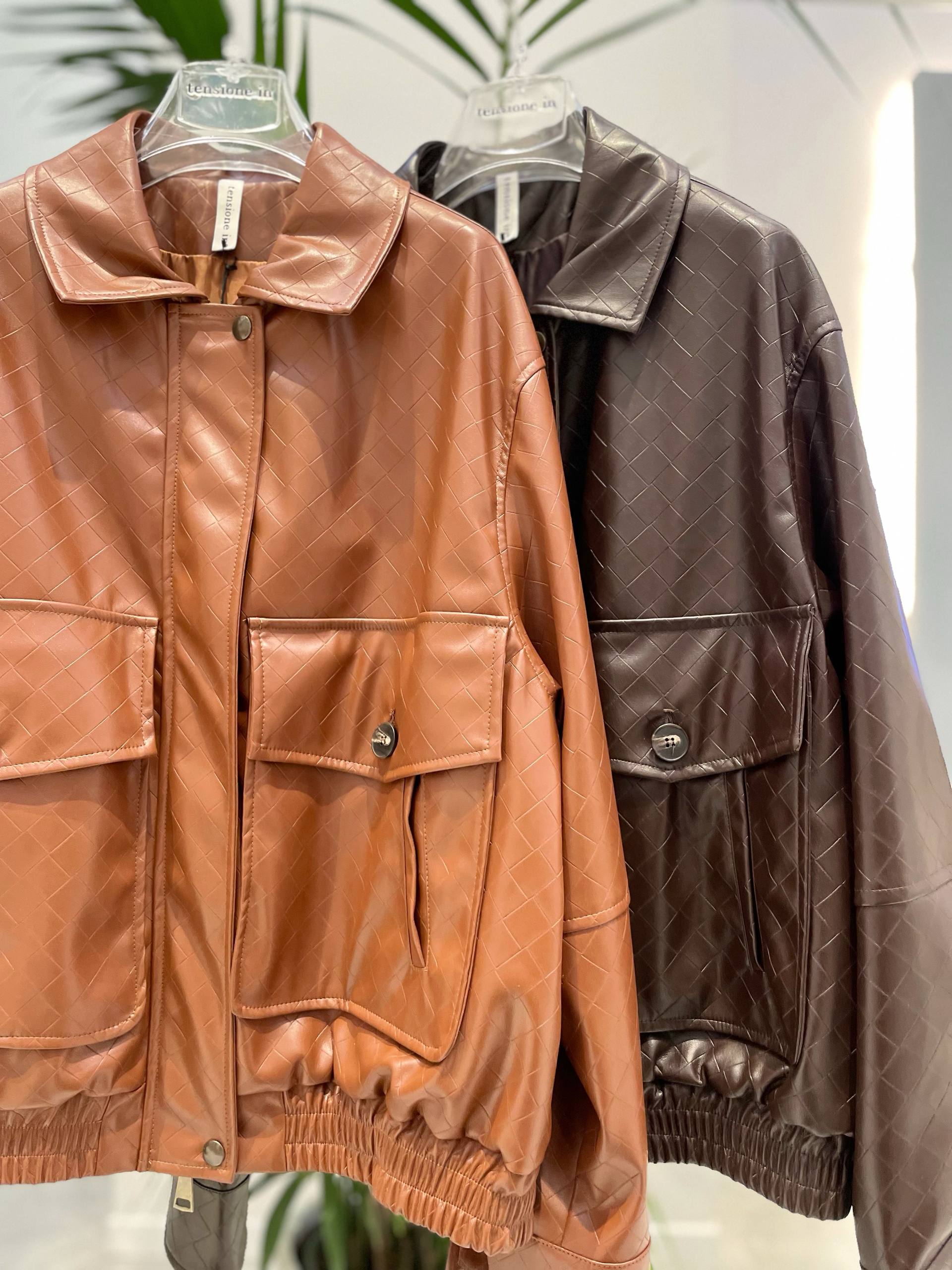 Фото Tensione in