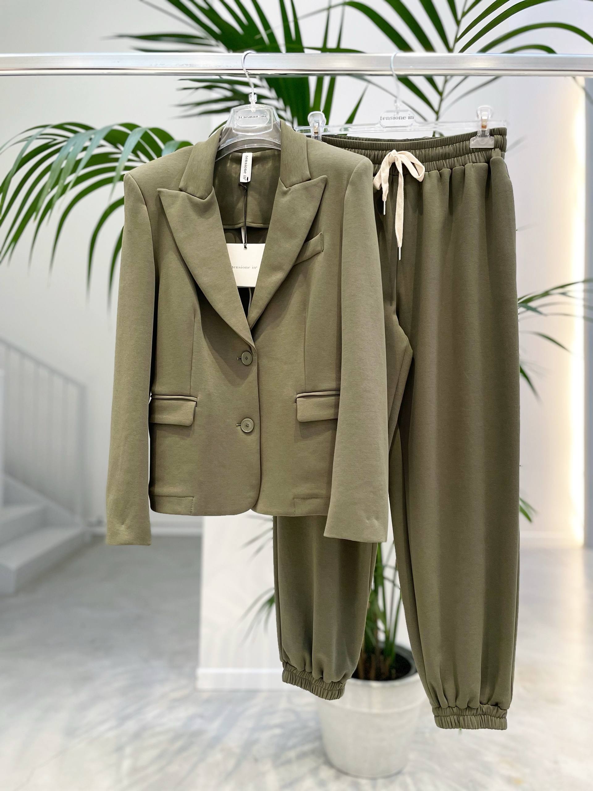 Фото Tensione in