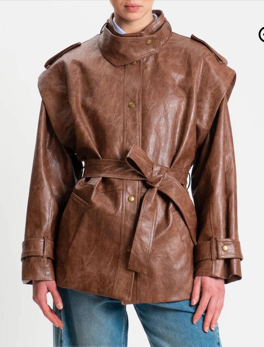 Фото Tensione in