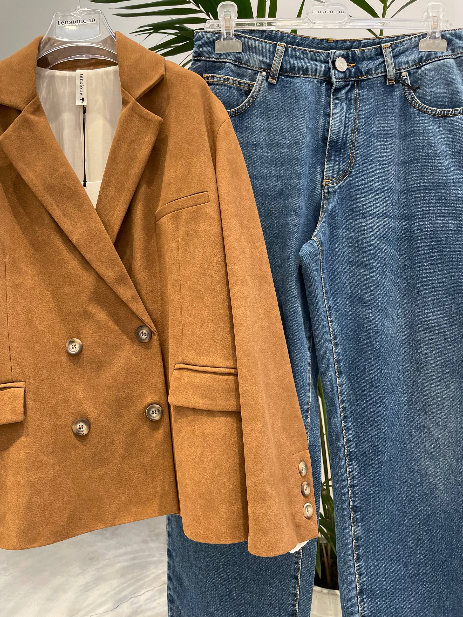 Фото Tensione in