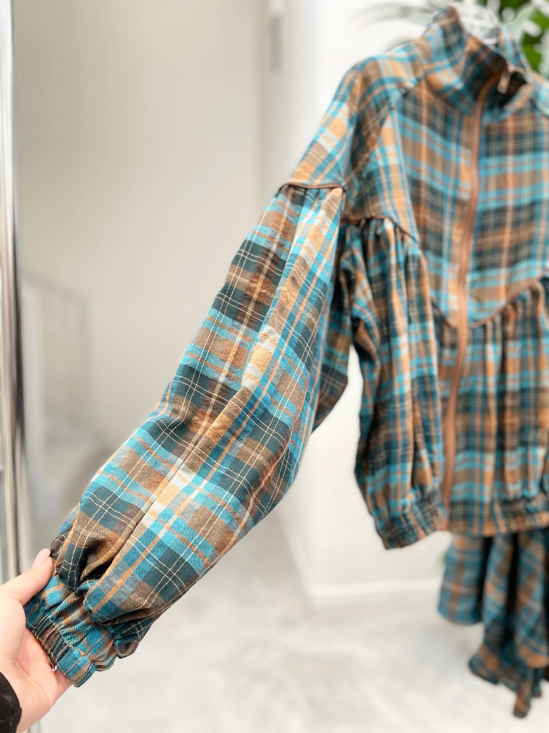 Фото Tensione in