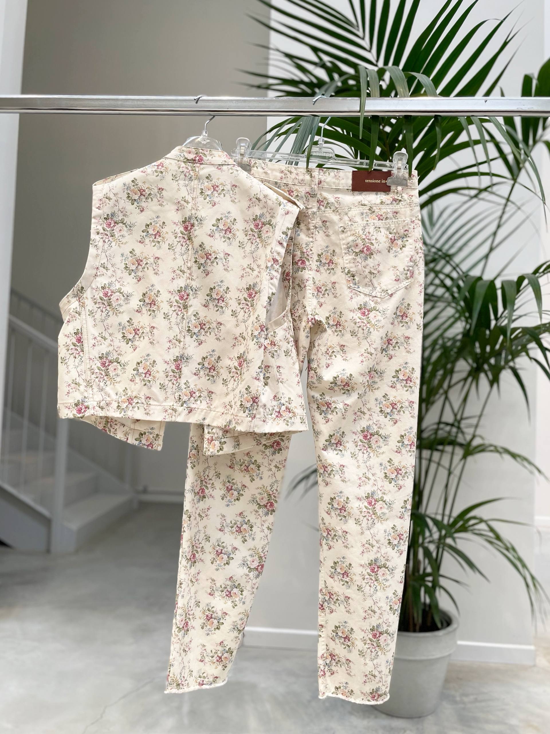 Фото Tensione in