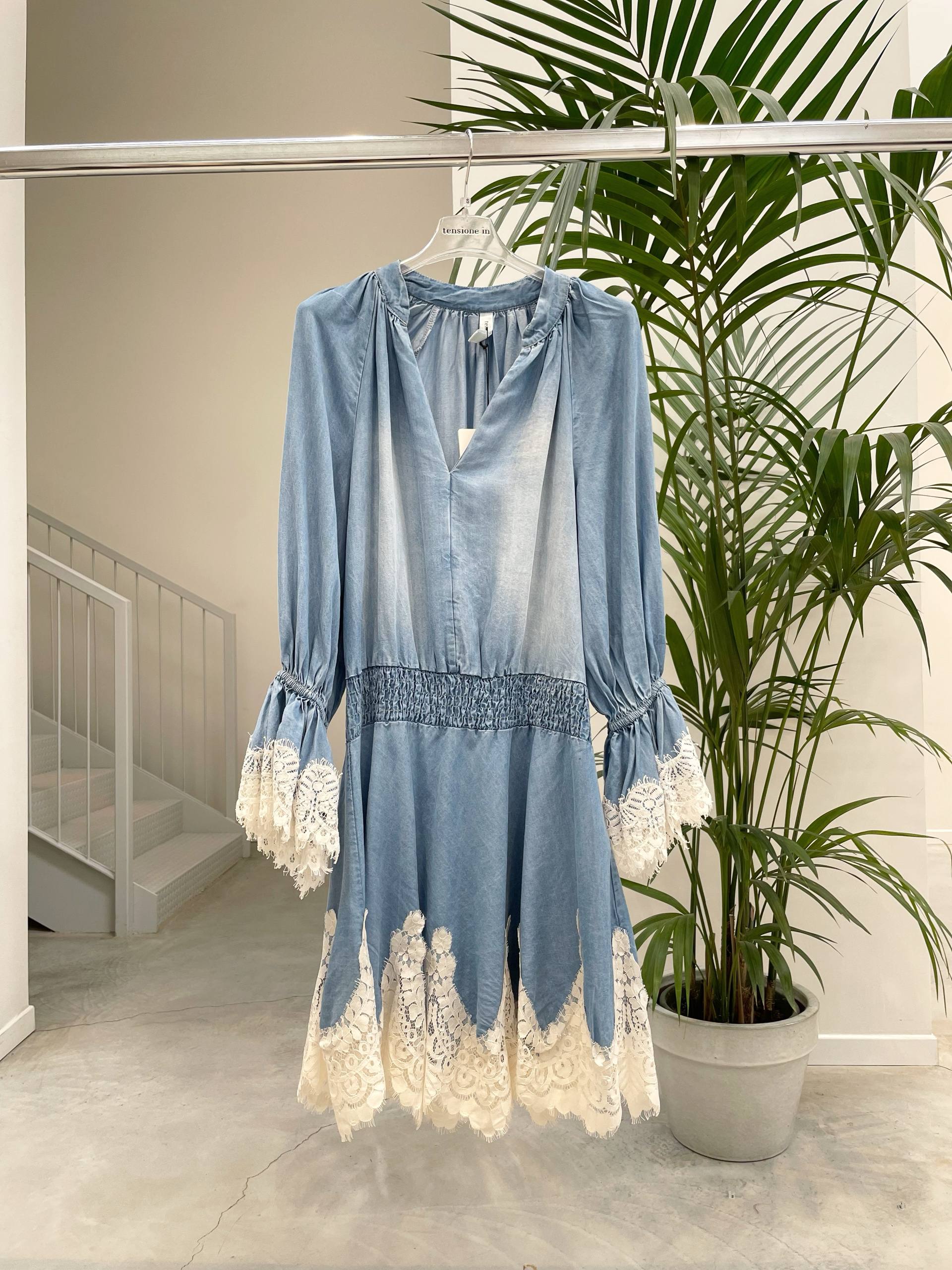 Фото Tensione in